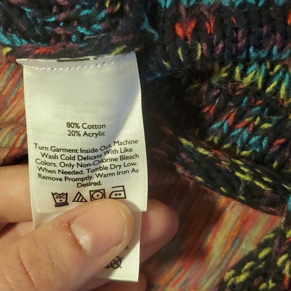 COPY - Sweater,hood and pocket - Picture 5 of 5